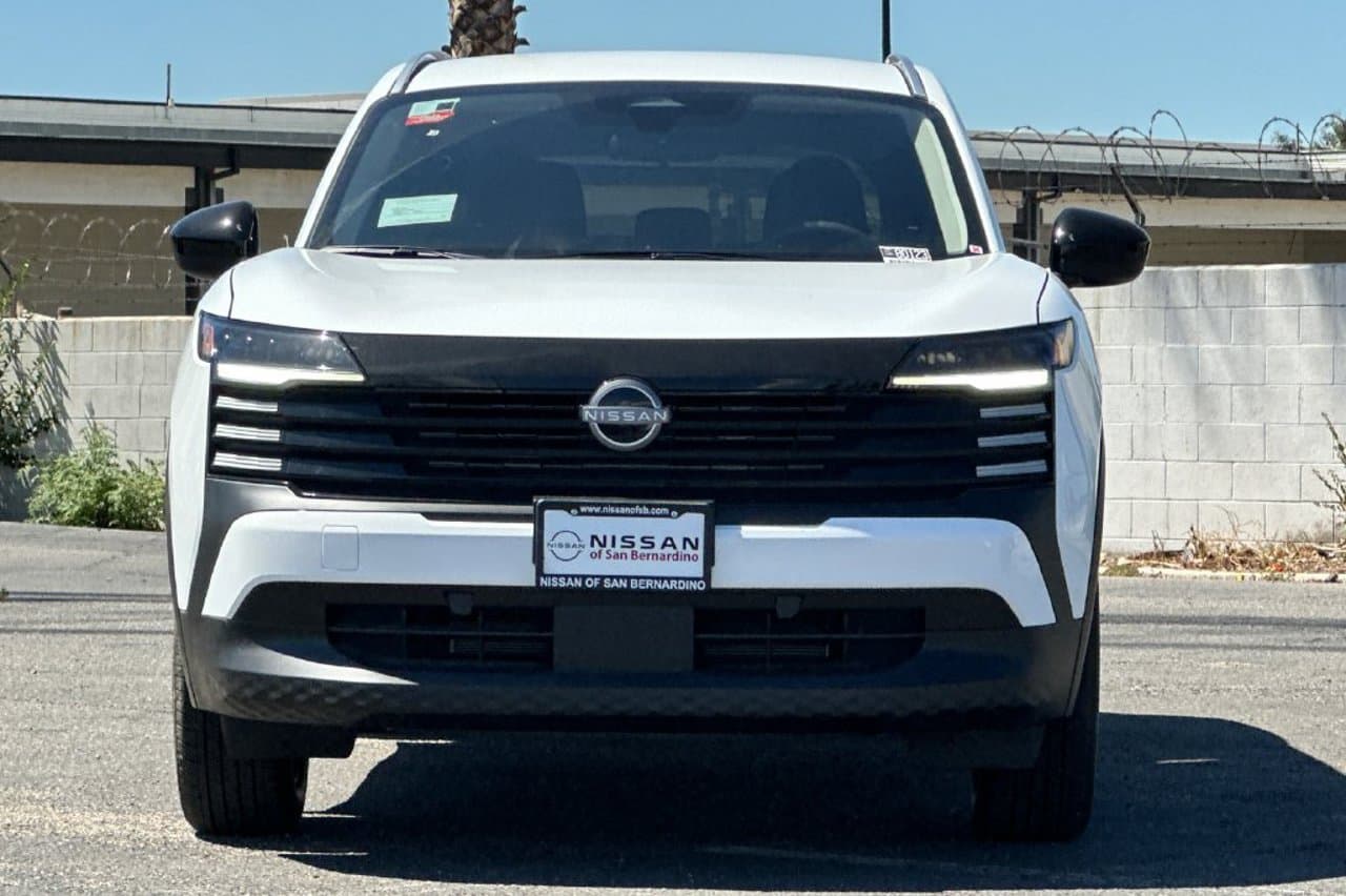 2027 Nissan Kicks SV 6