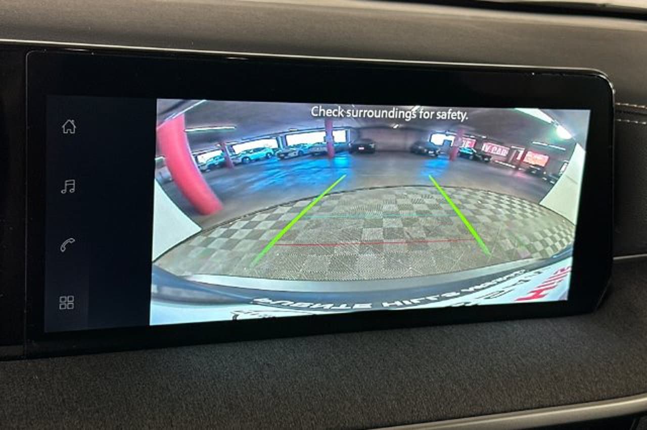 2026 Nissan Kicks SV 16