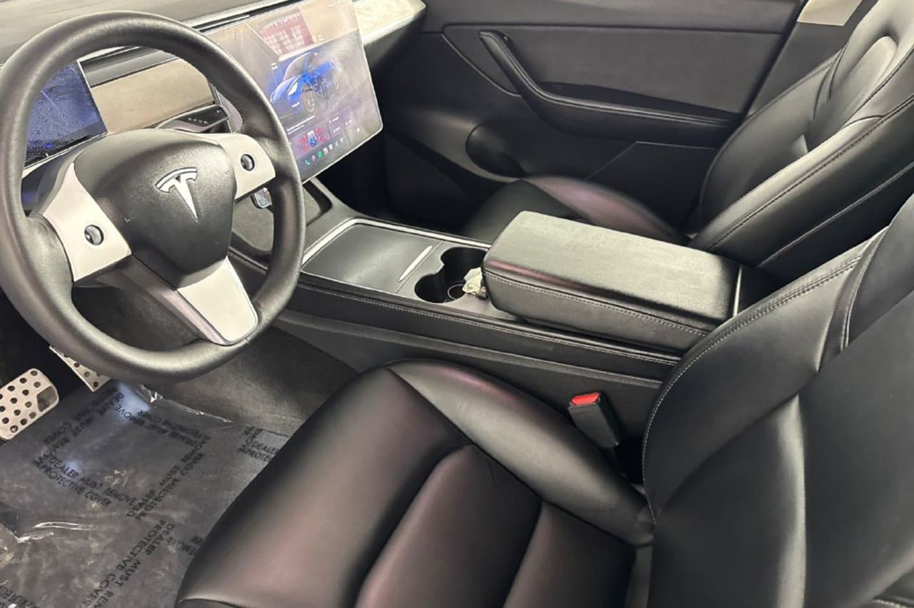 2022 Tesla Model Y Long Range 7