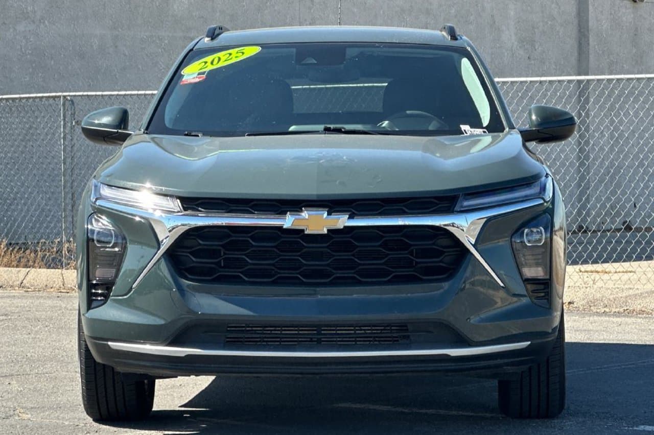 2025 Chevrolet Trax LT 6
