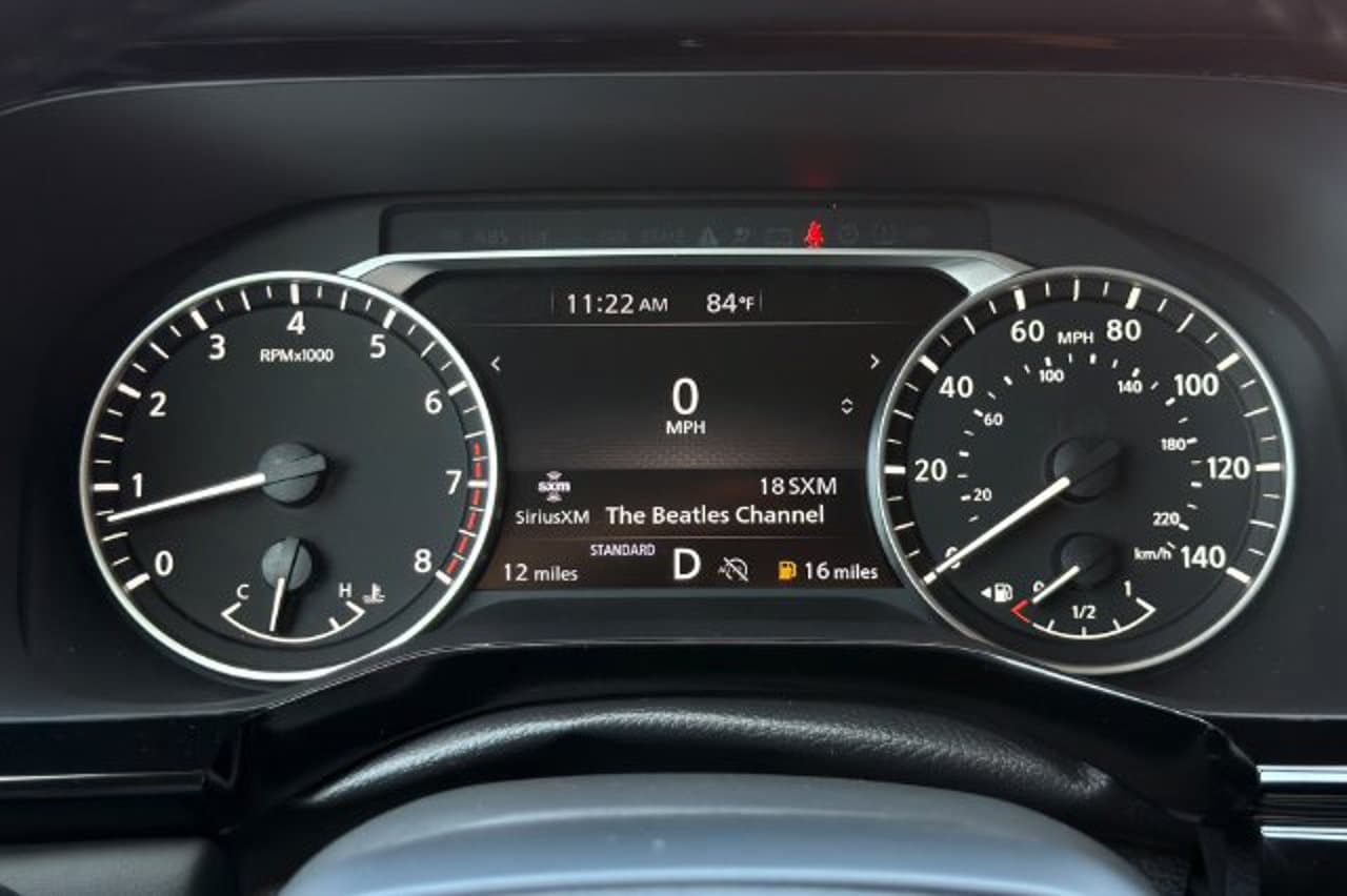 2026 Nissan Pathfinder SV 22