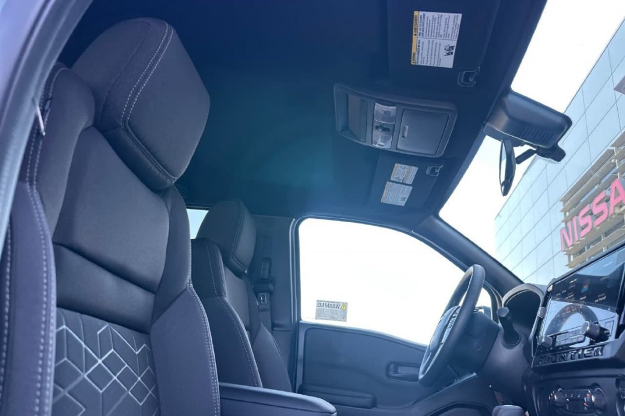 2027 Nissan Frontier SV 13