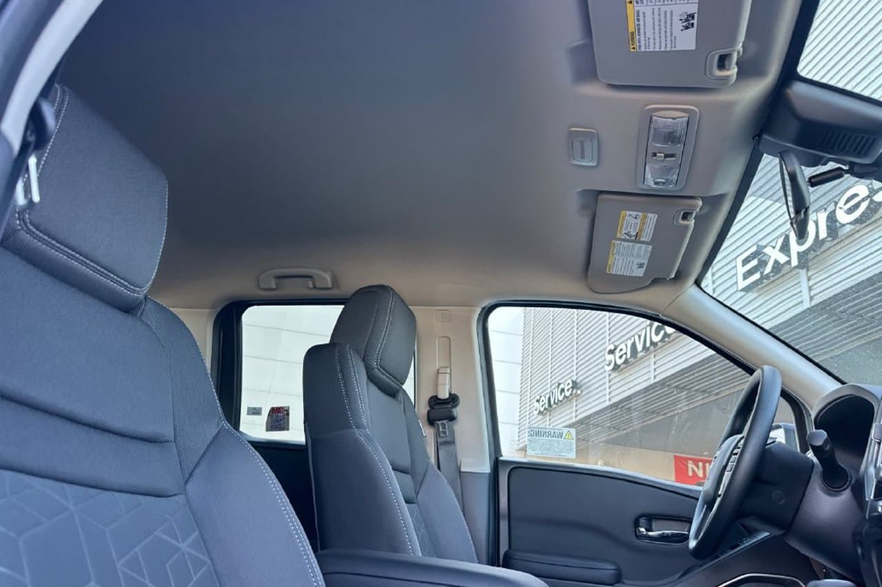 2027 Nissan Frontier SV 13