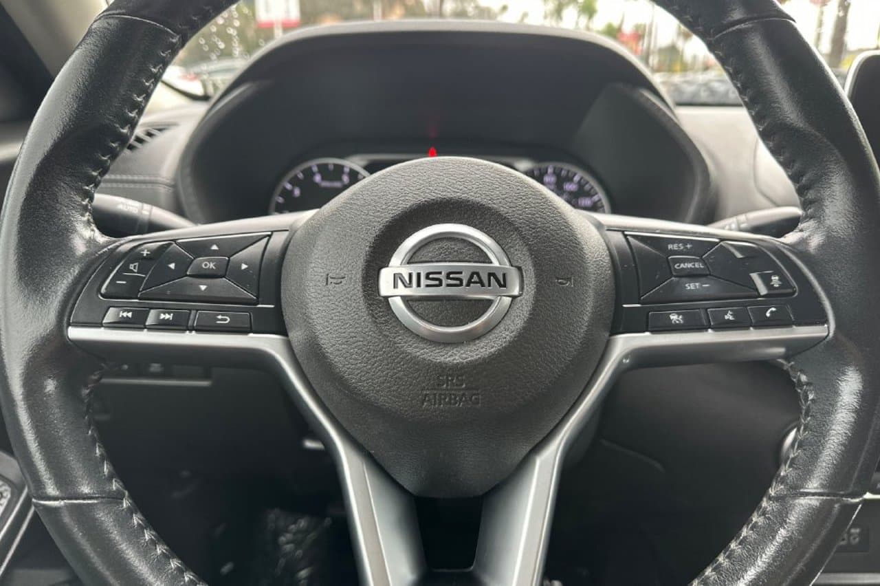 2022 Nissan Sentra SV 19