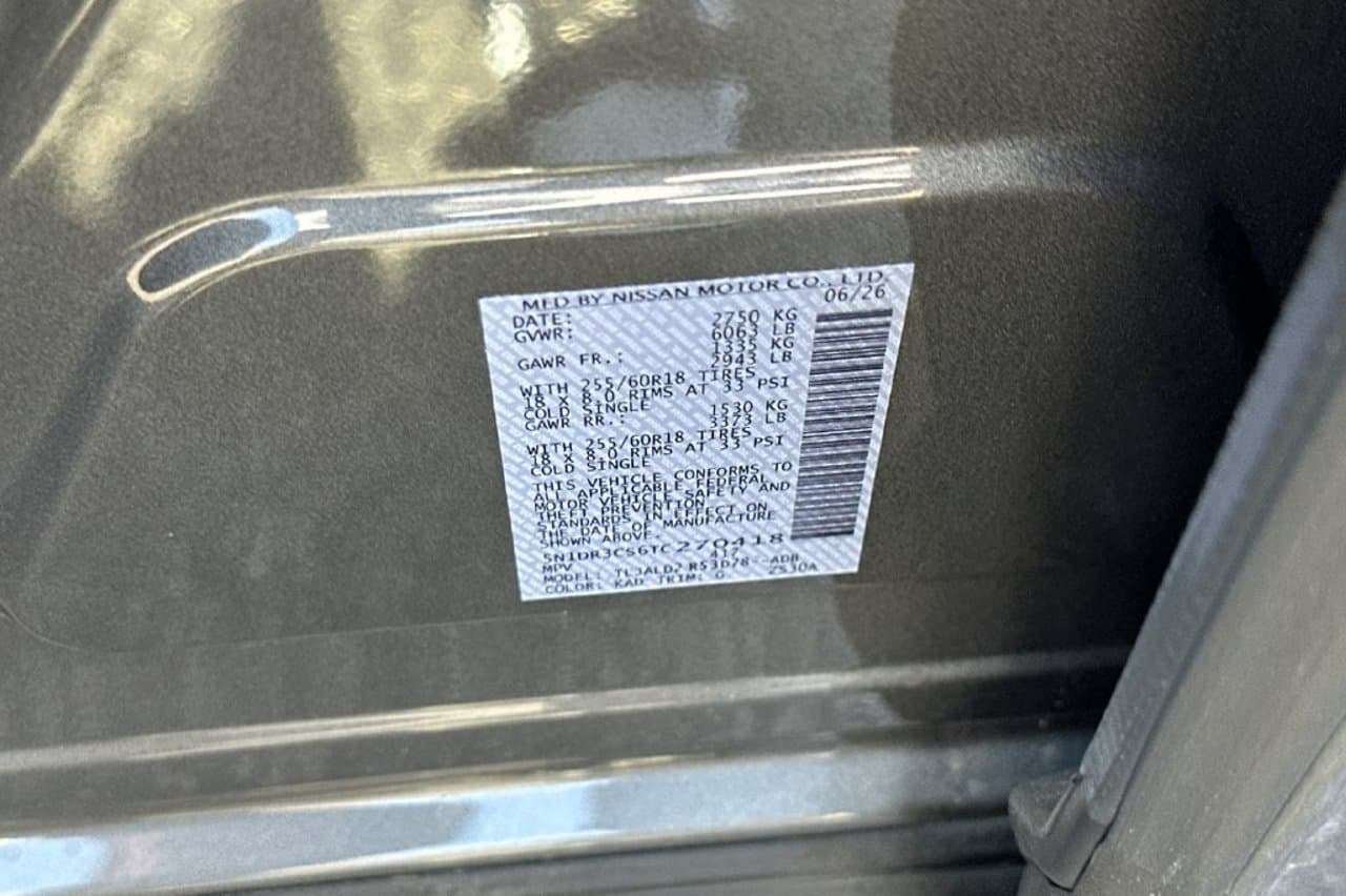 2026 Nissan Pathfinder SL 22
