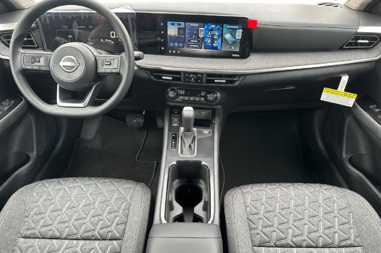 2027 Nissan Kicks SV 11