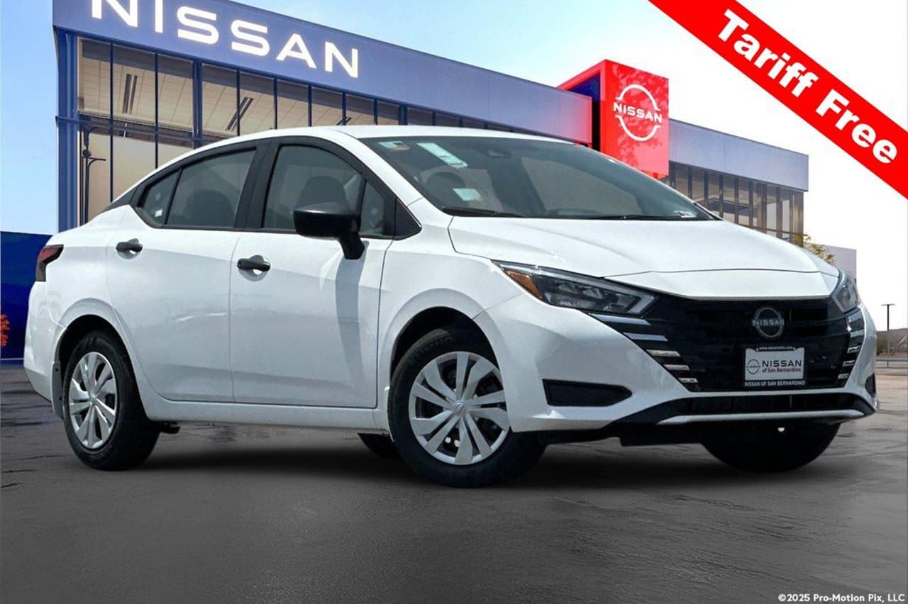 2025 Nissan Versa S 1