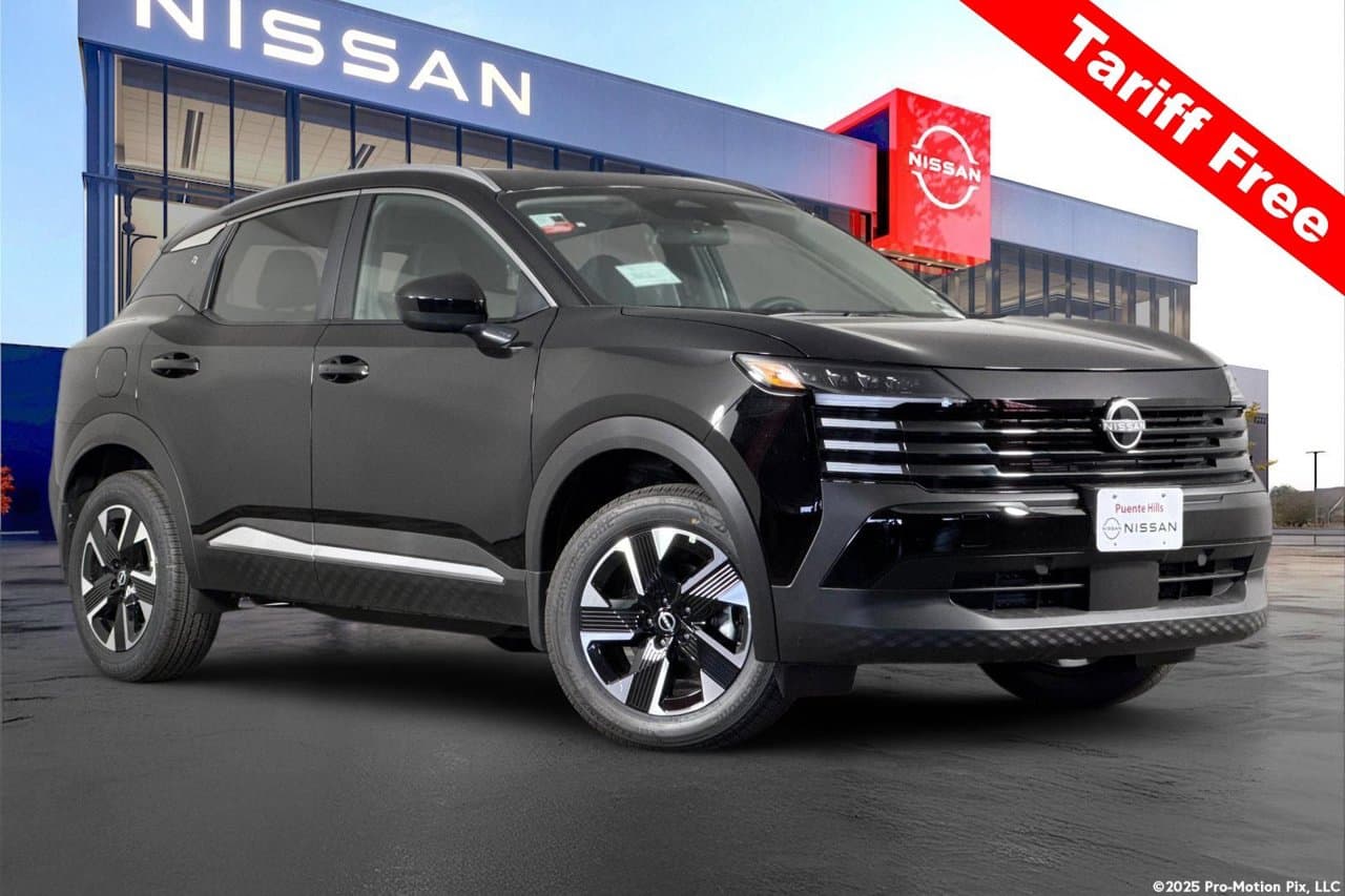 2027 Nissan Kicks SV 1