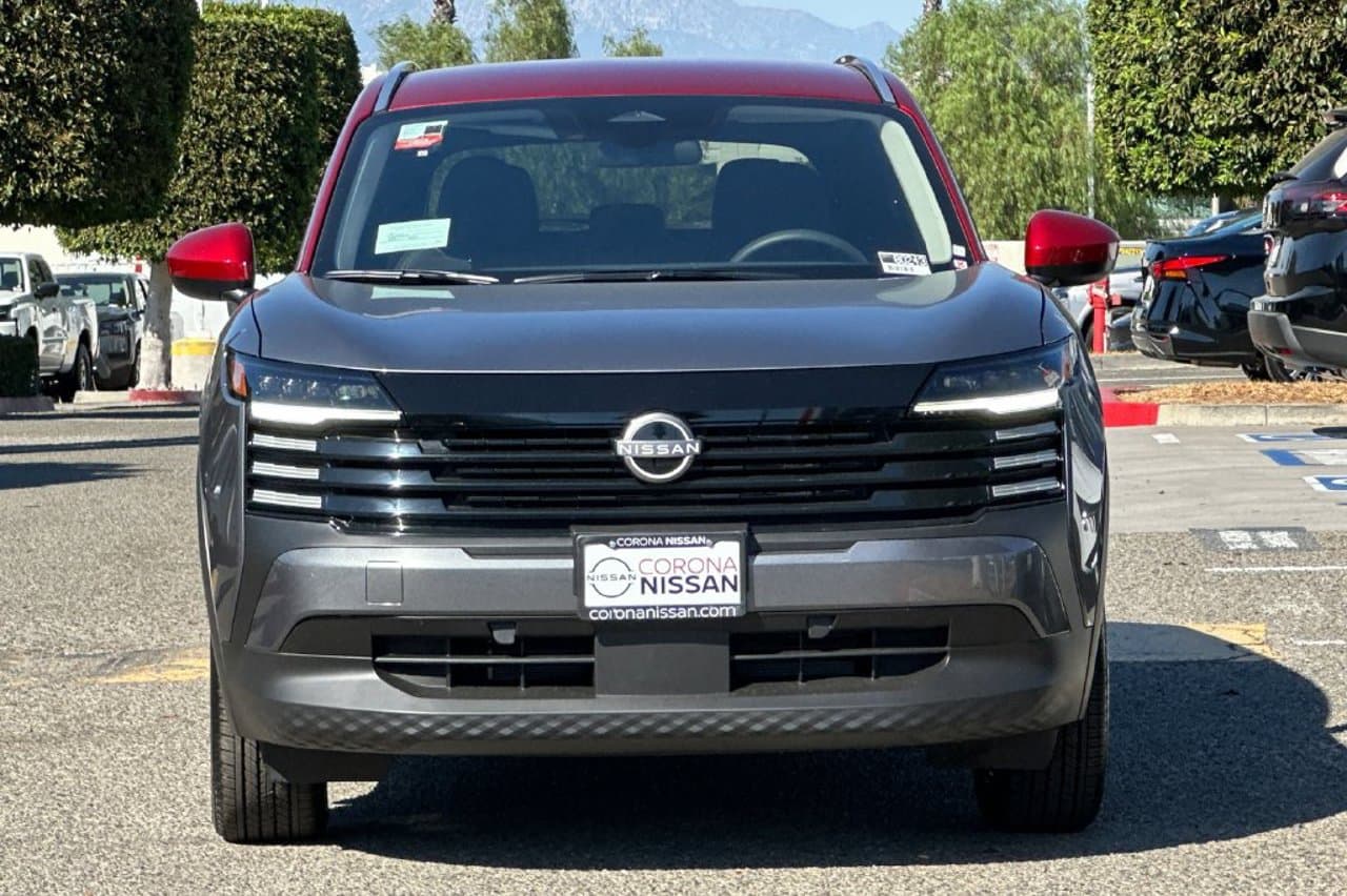 2027 Nissan Kicks SV 7