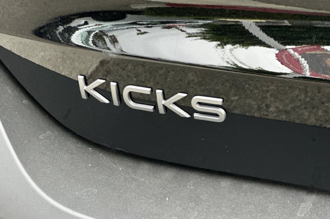2027 Nissan Kicks SR 23