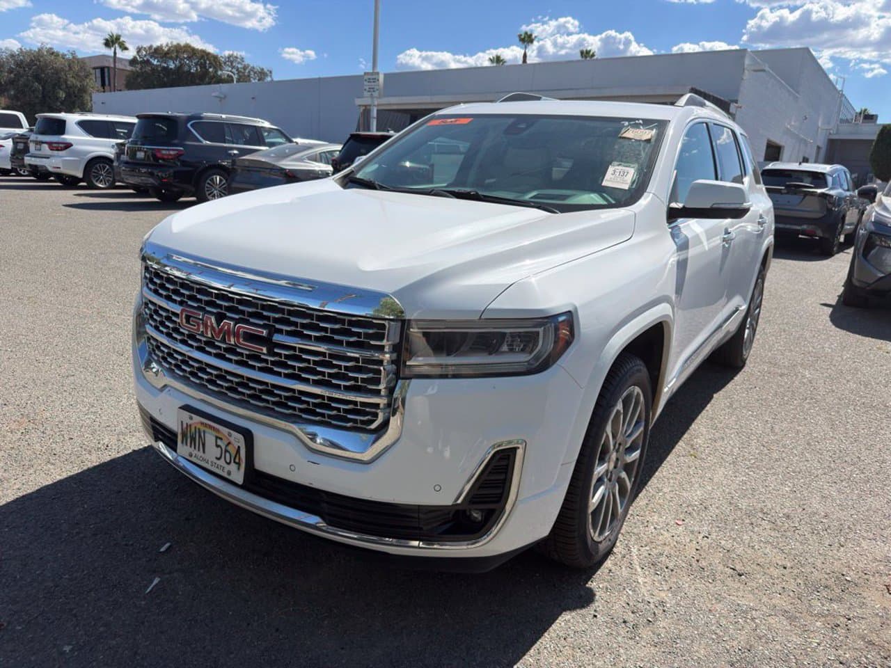 2023 GMC Acadia Denali 4