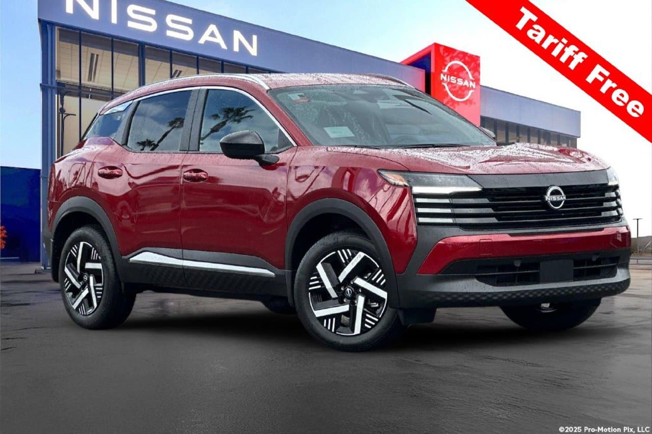 2027 Nissan Kicks SV 1