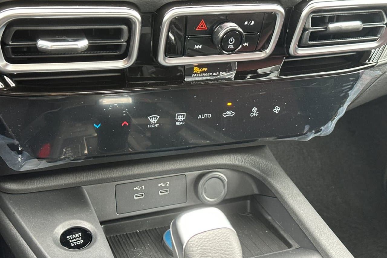 2027 Nissan Sentra SR 16