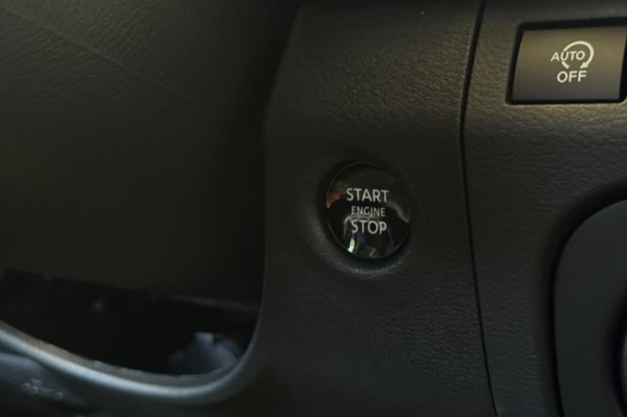2027 Nissan Frontier SV 18