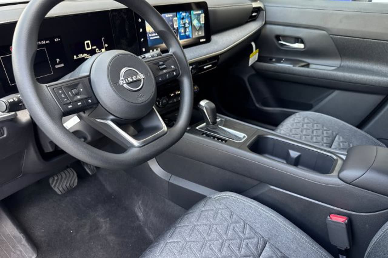 2026 Nissan Kicks SV 7