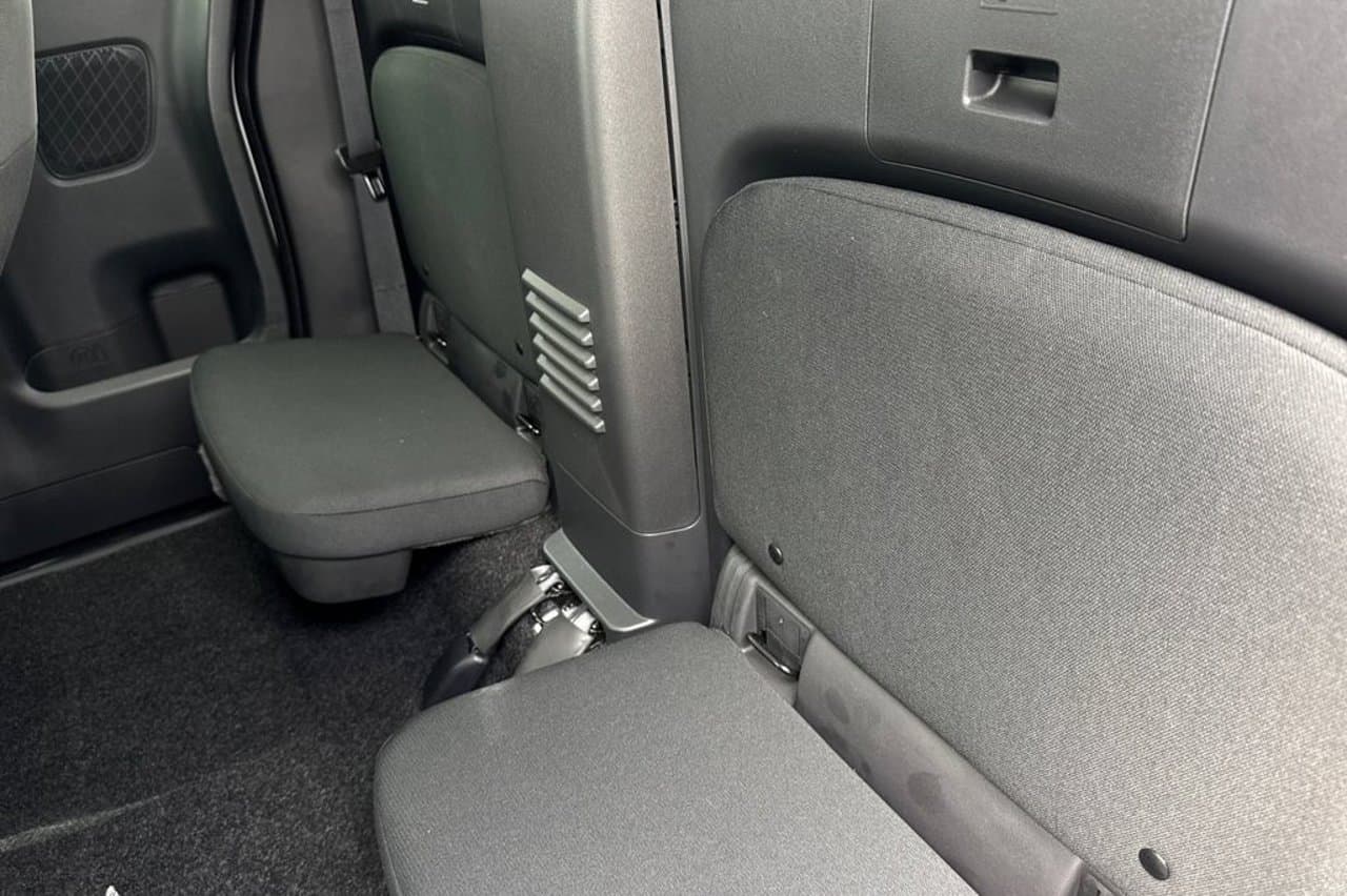 2026 Nissan Frontier S 10
