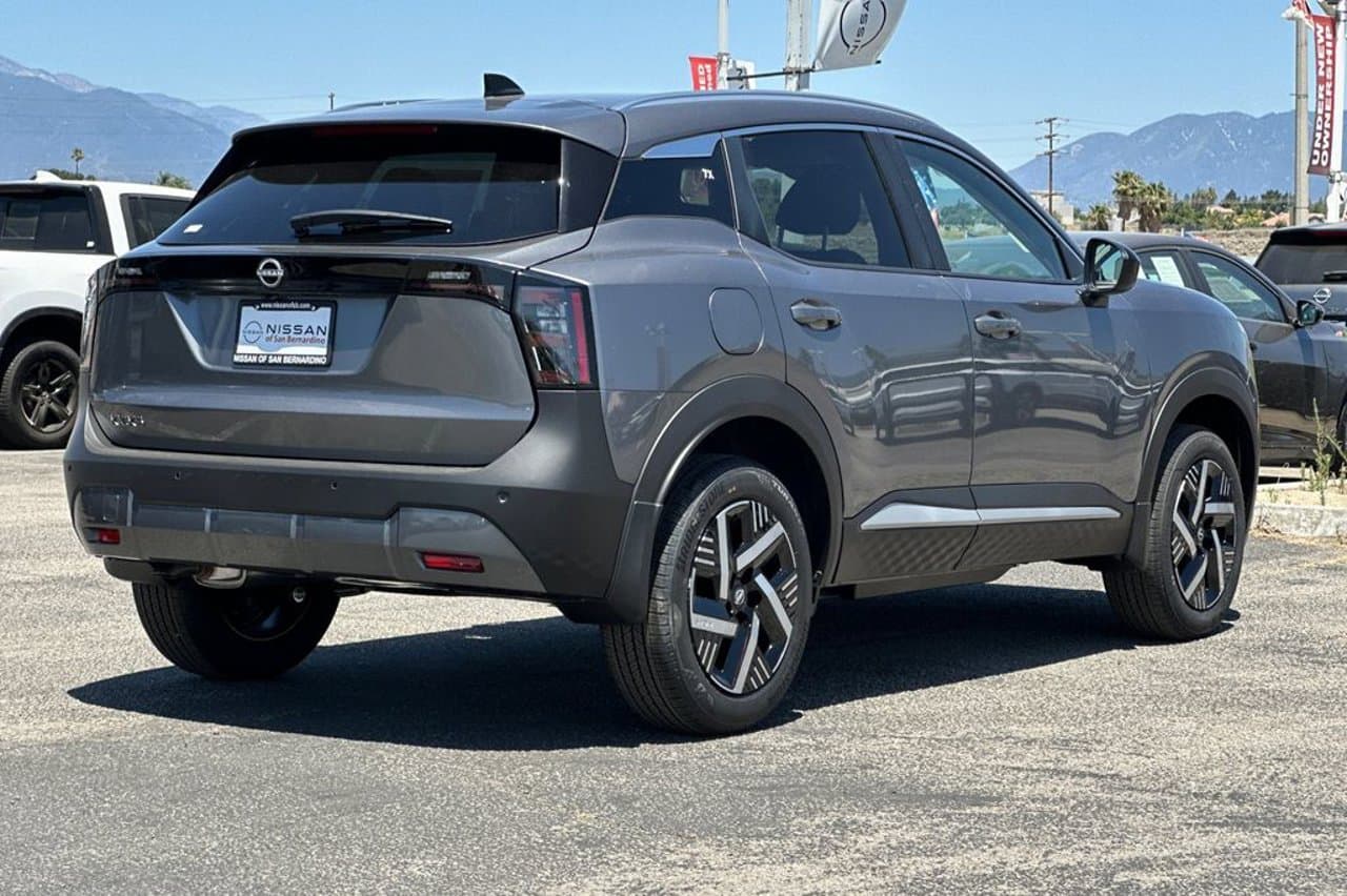 2026 Nissan Kicks SV 3