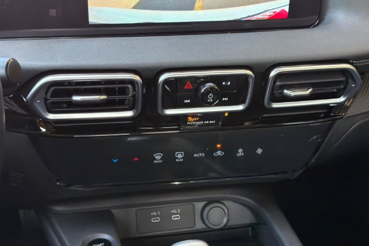 2027 Nissan Sentra SV 16