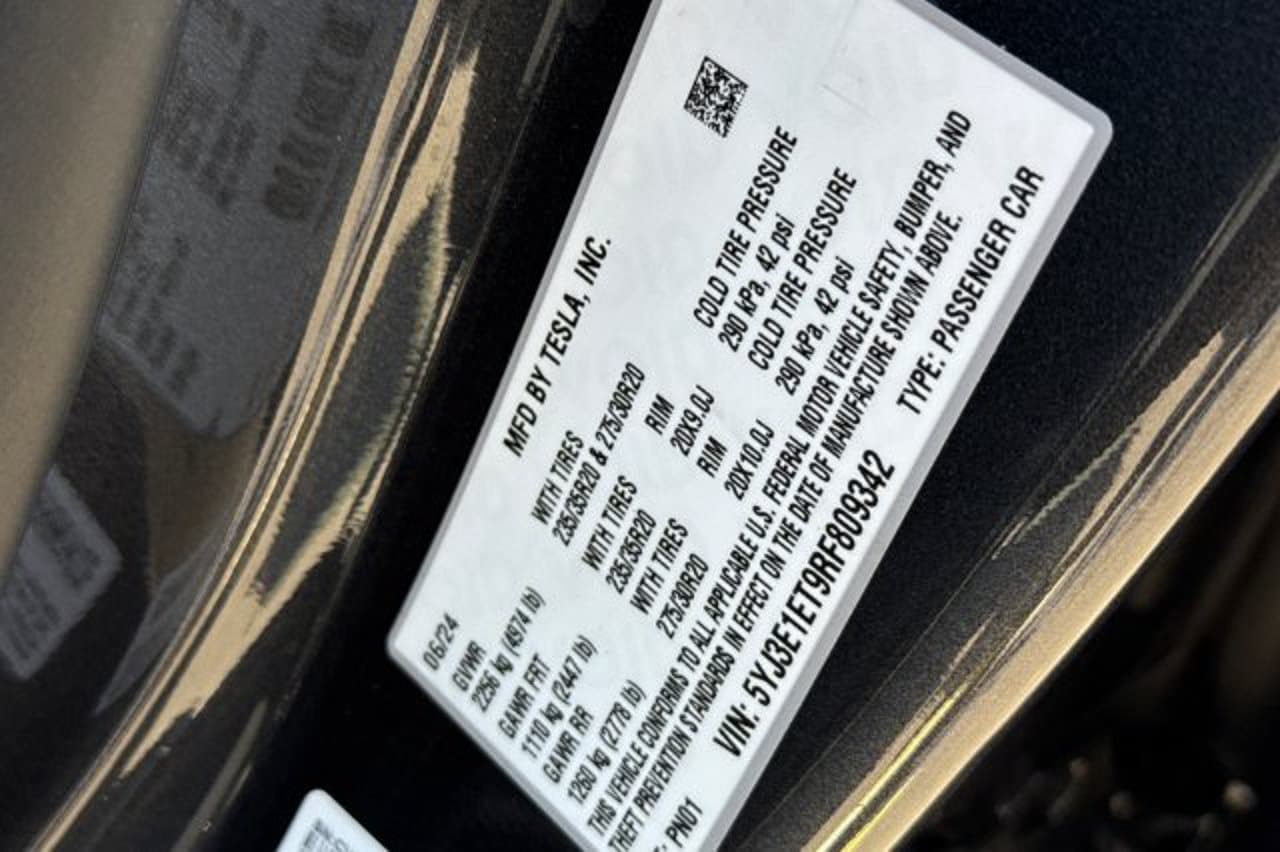 2024 Tesla Model 3 Performance 24