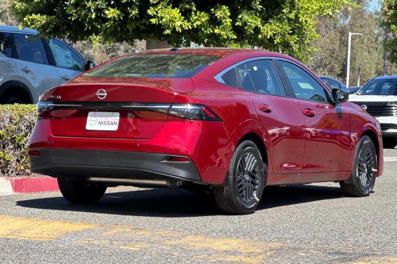 2027 Nissan Sentra SV 4
