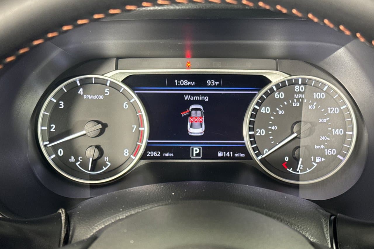 2025 Nissan Sentra SR 20