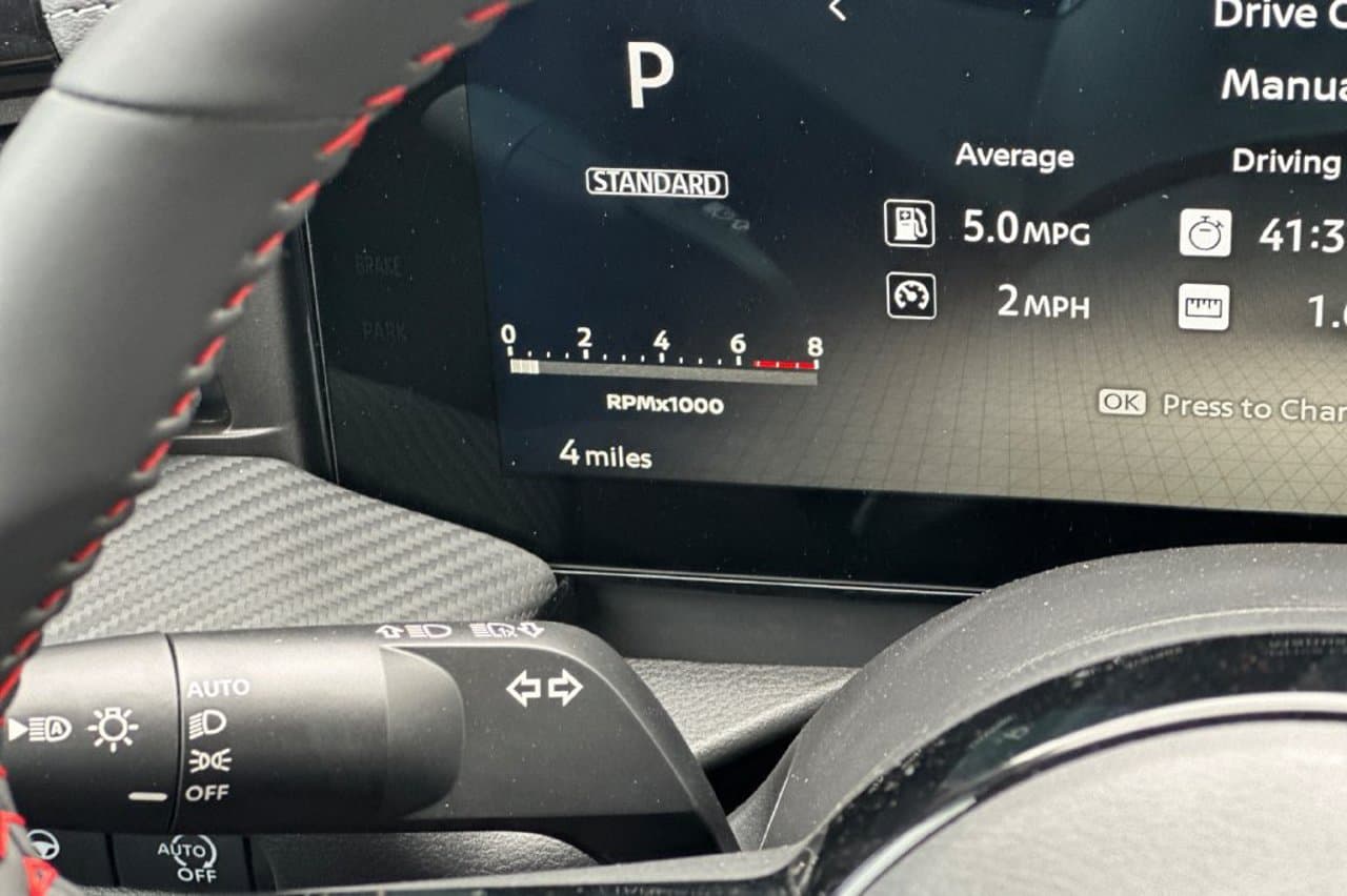 2027 Nissan Kicks SR 22