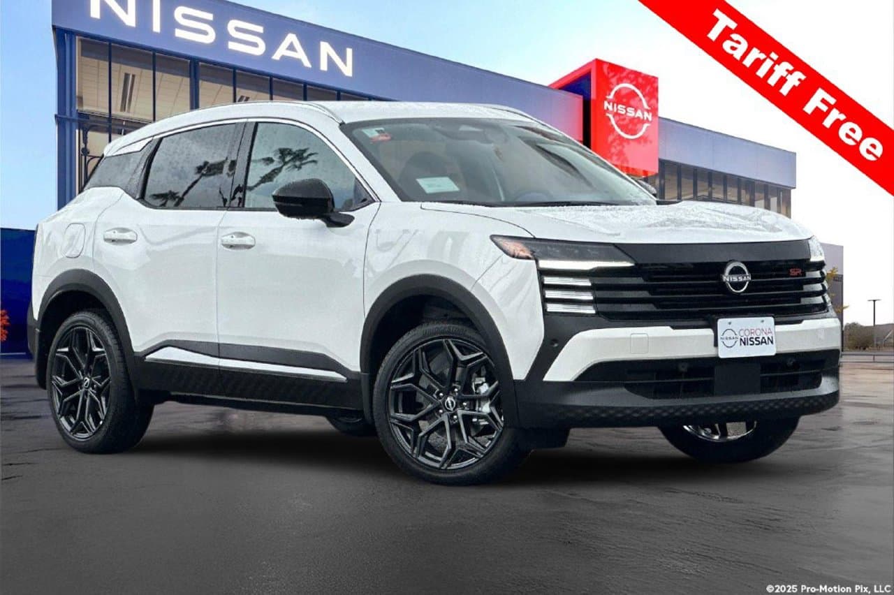 2027 Nissan Kicks SR 1
