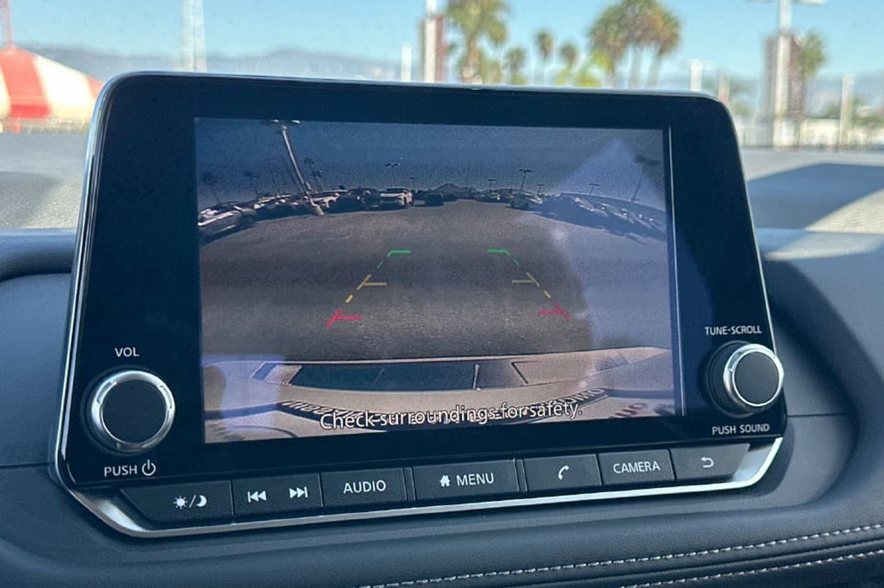 2026 Nissan Rogue SV 16