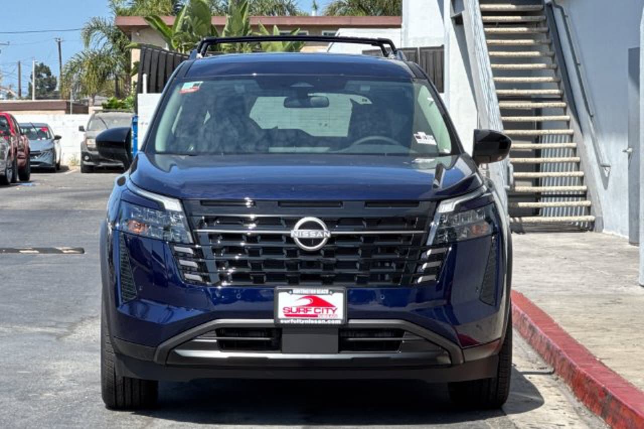 2026 Nissan Pathfinder SV 6