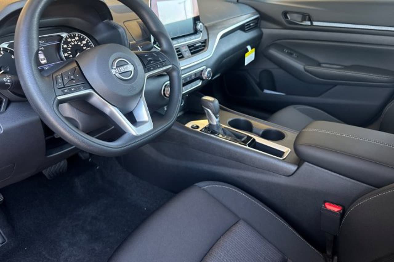 2026 Nissan Altima SV 7