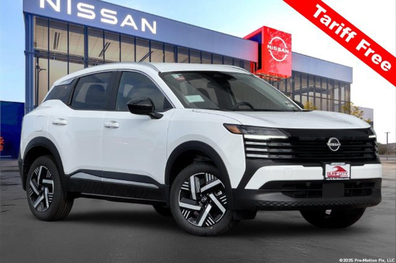 2027 Nissan Kicks SV 1