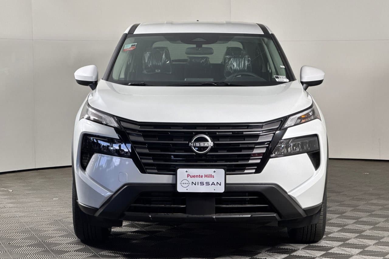 2026 Nissan Rogue SV 6