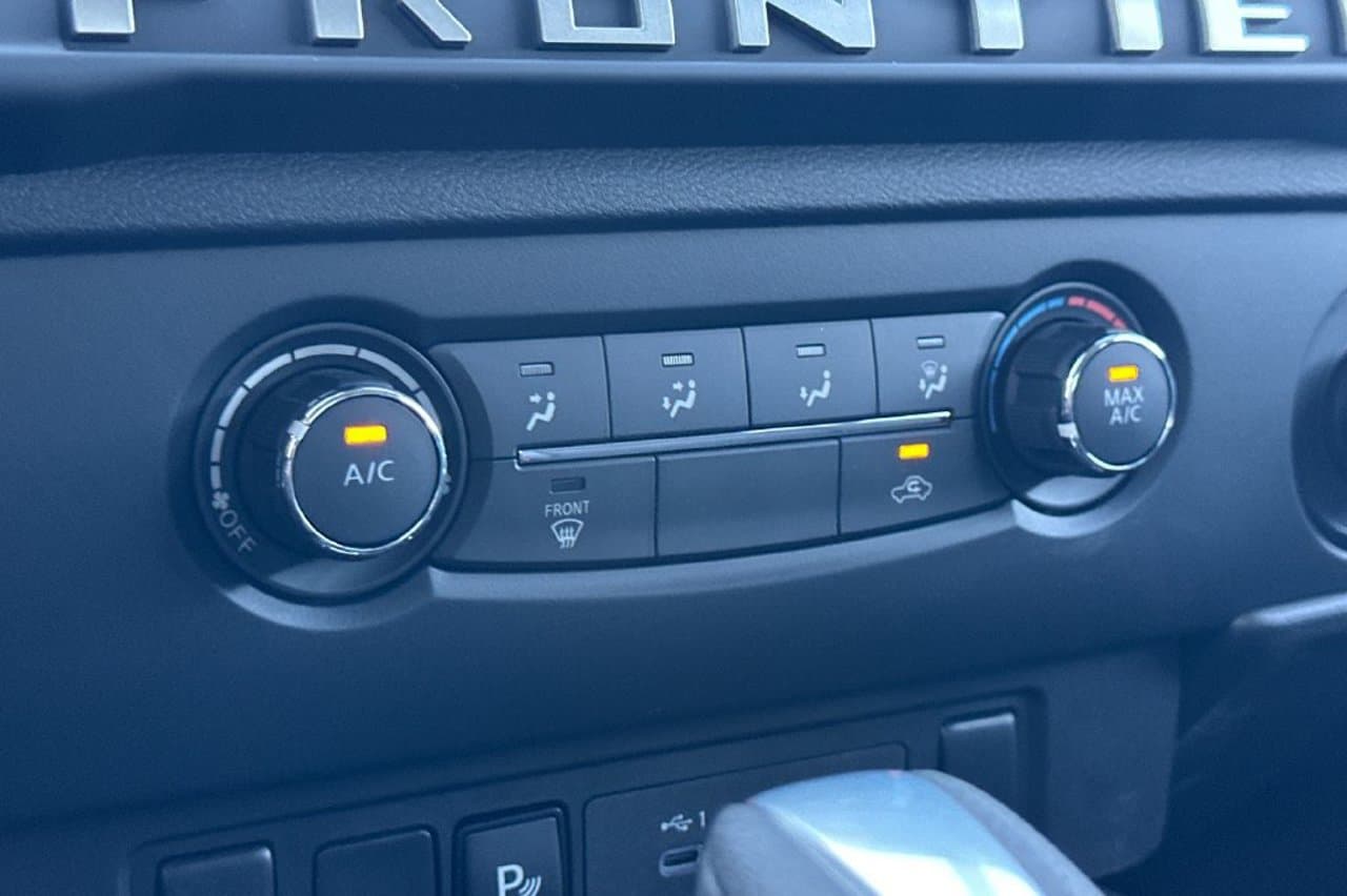 2027 Nissan Frontier SV 16