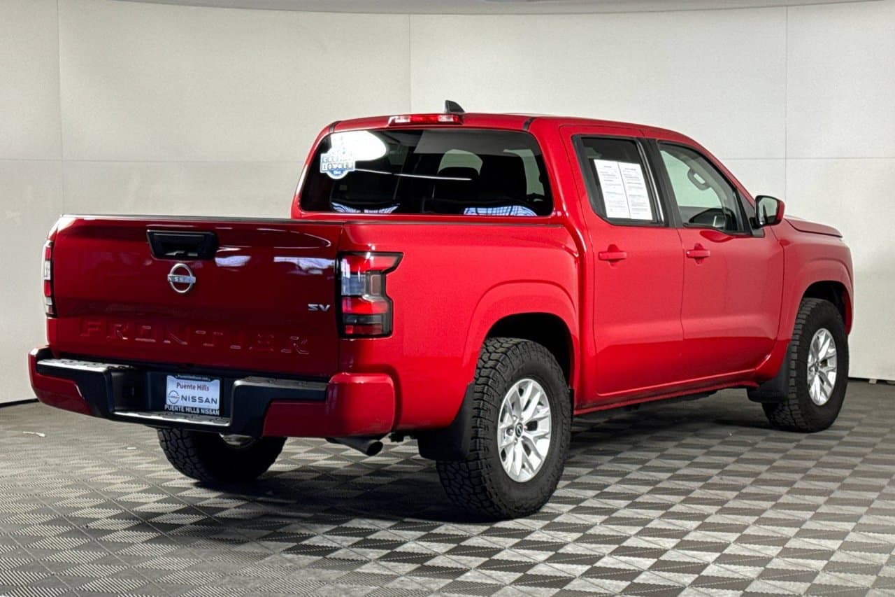 2024 Nissan Frontier SV 3