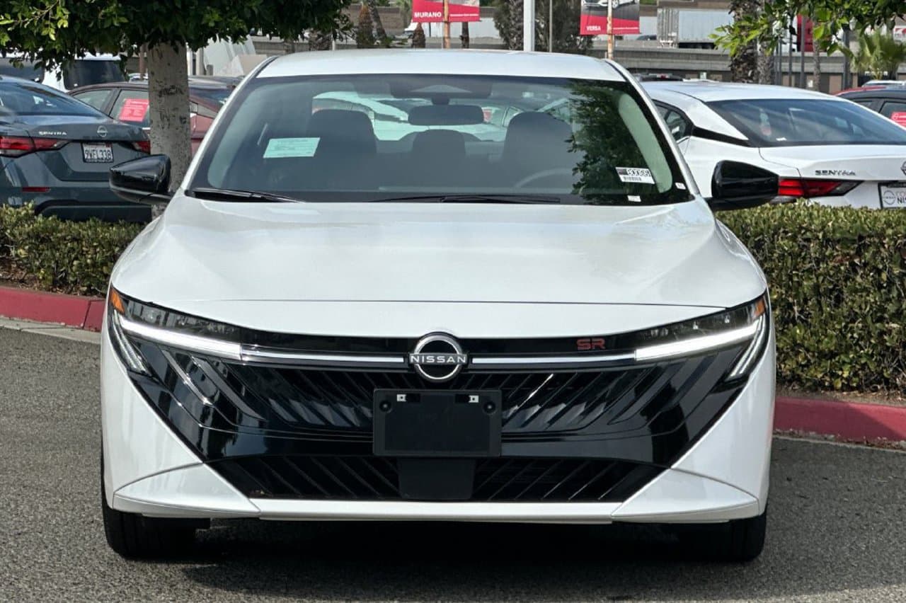 2027 Nissan Sentra SR 7