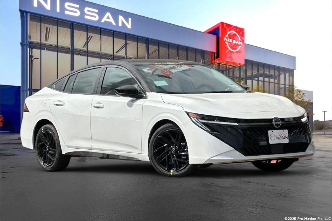 2027 Nissan Sentra SR 2