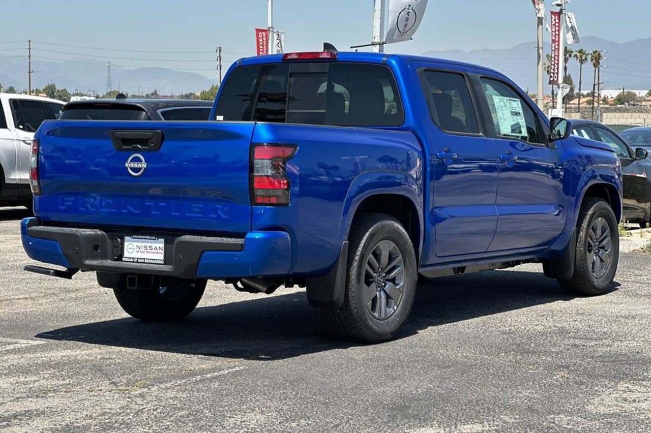 2026 Nissan Frontier SV 3