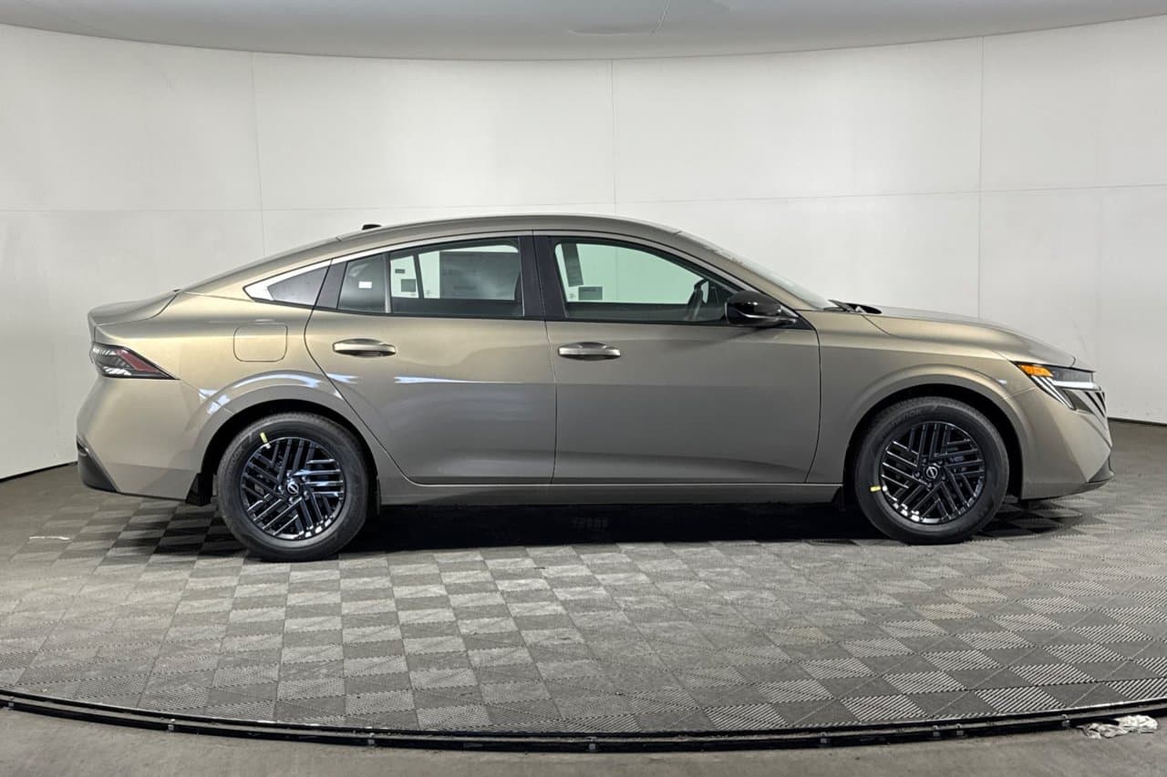 2027 Nissan Sentra SV 2