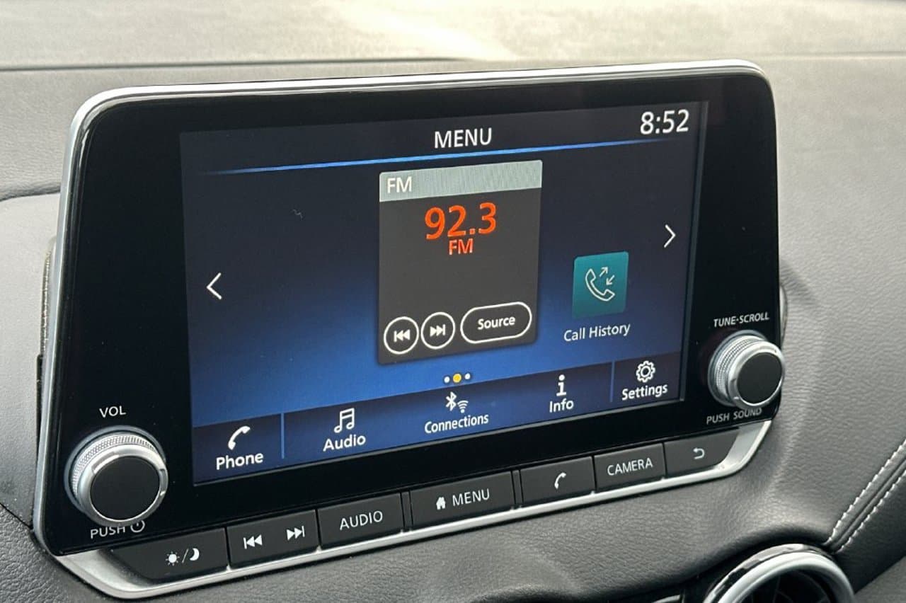2024 Nissan Sentra SV 14