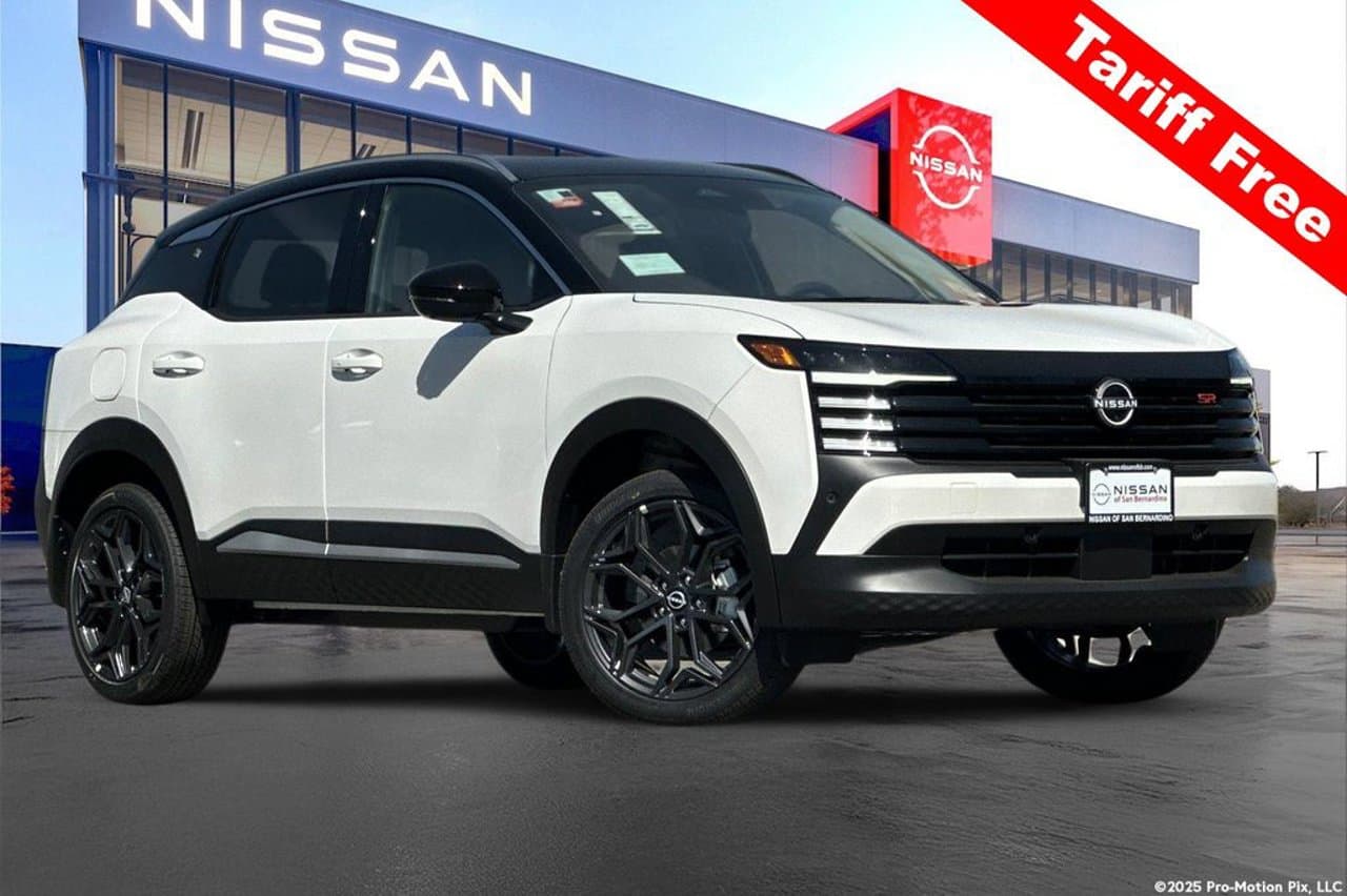 2026 Nissan Kicks SR 1