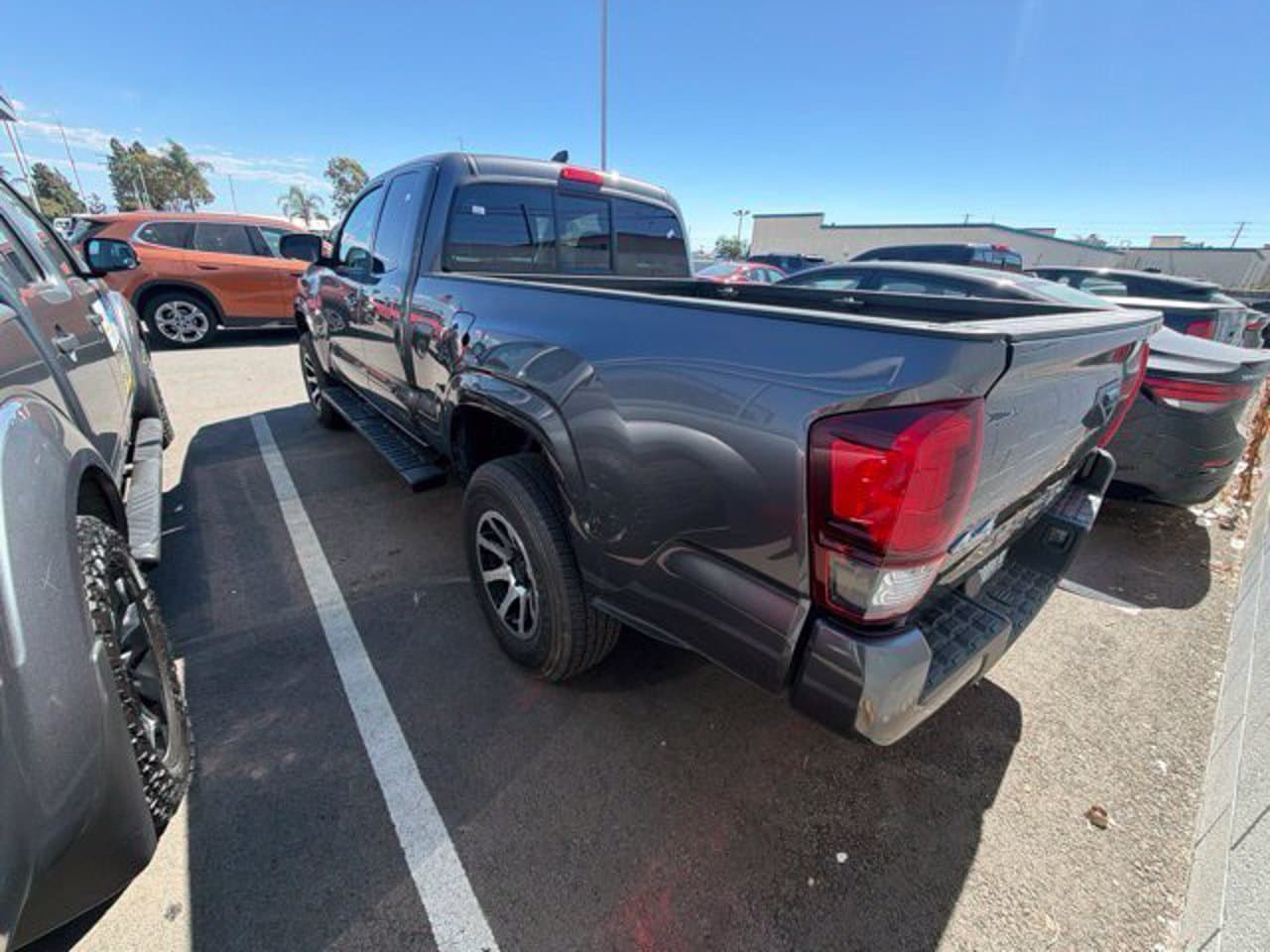 2022 Toyota Tacoma 4WD SR 4