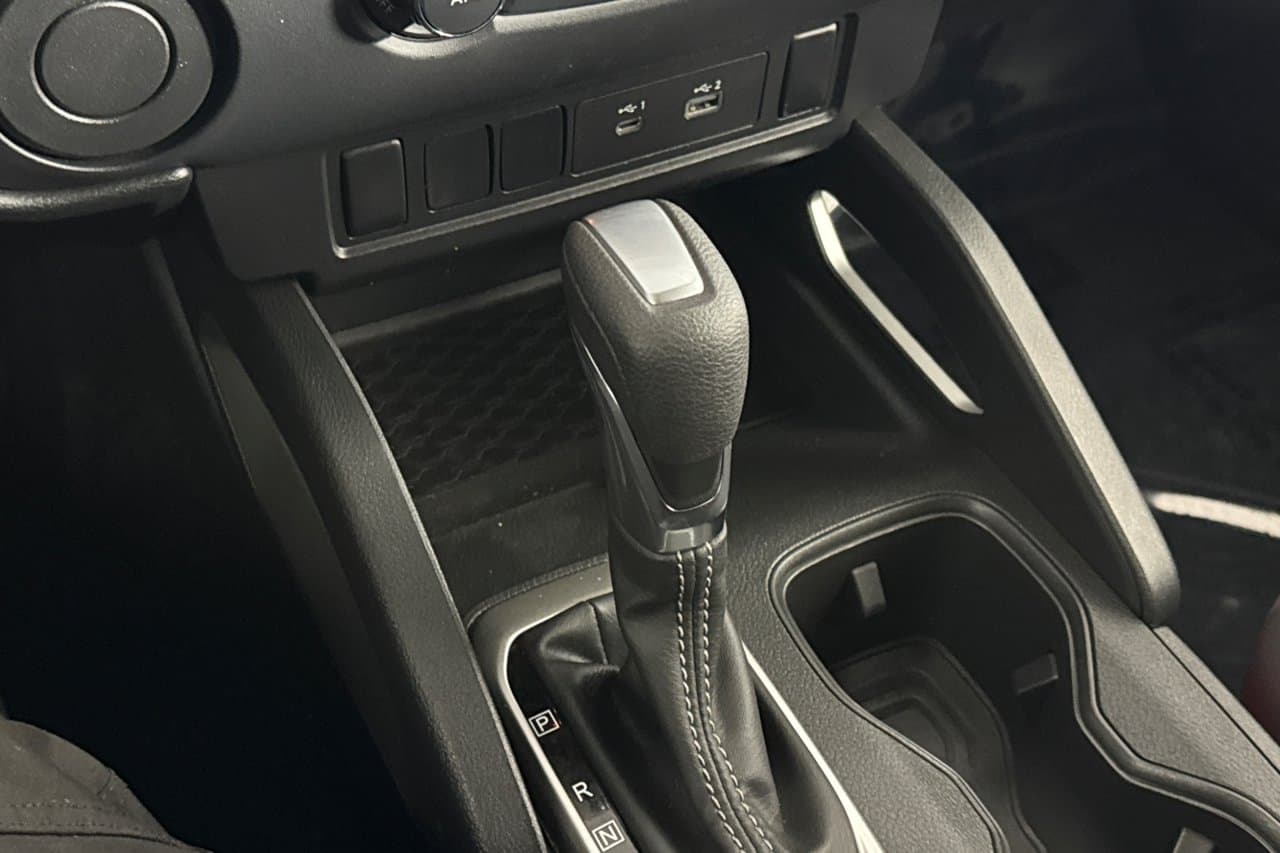2024 Nissan Frontier SV 17