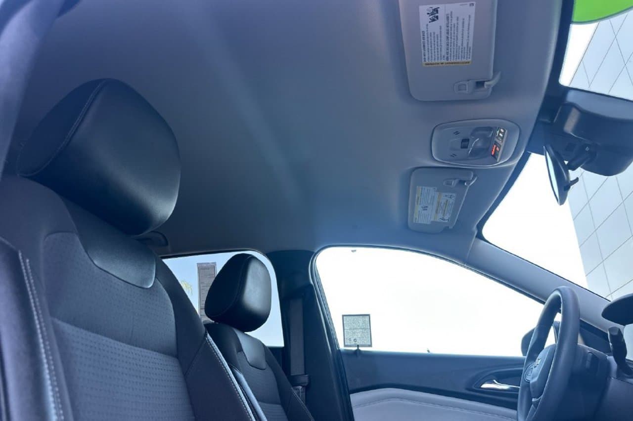 2025 Chevrolet Trax LT 14