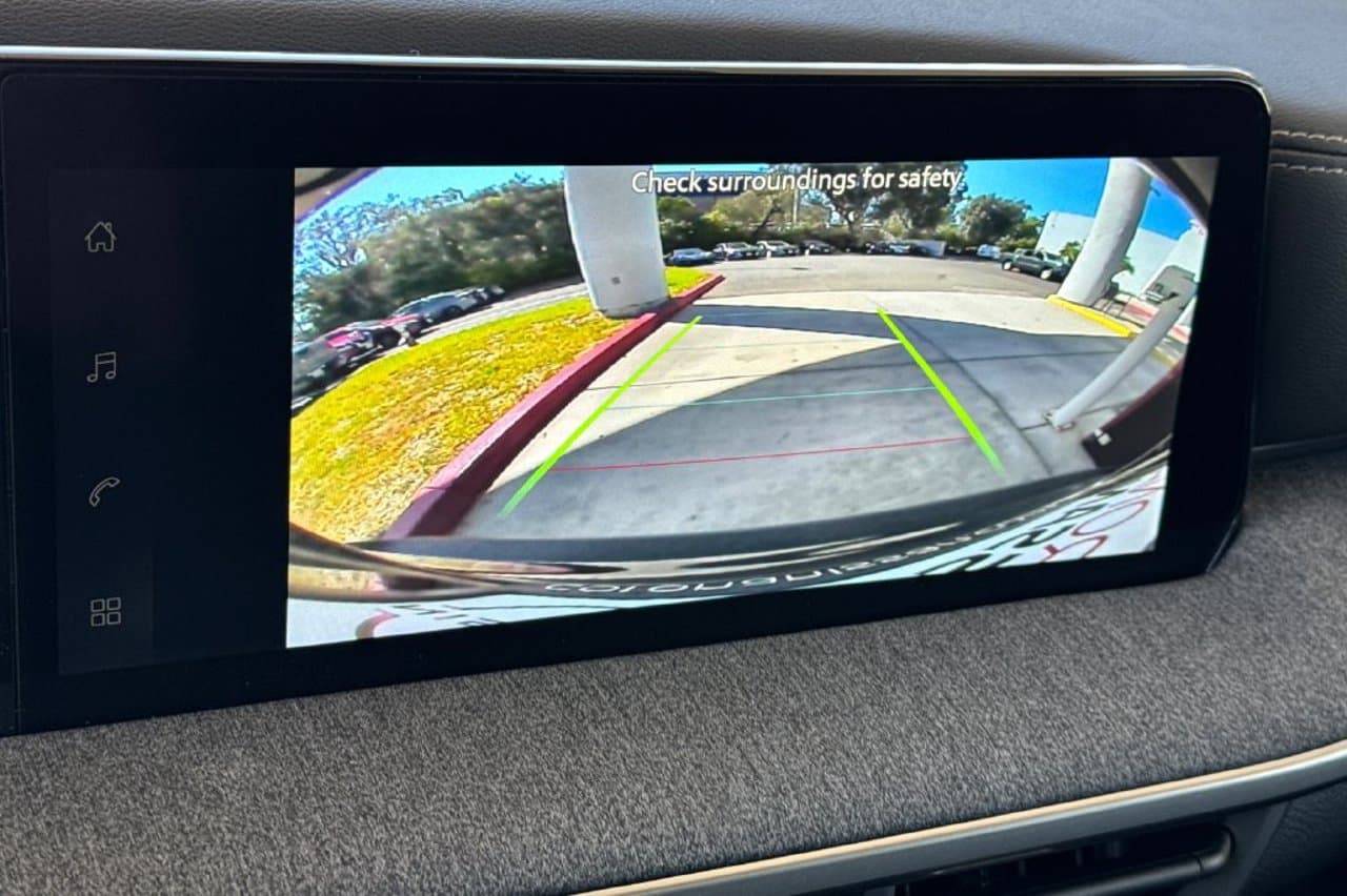 2027 Nissan Kicks SV 17