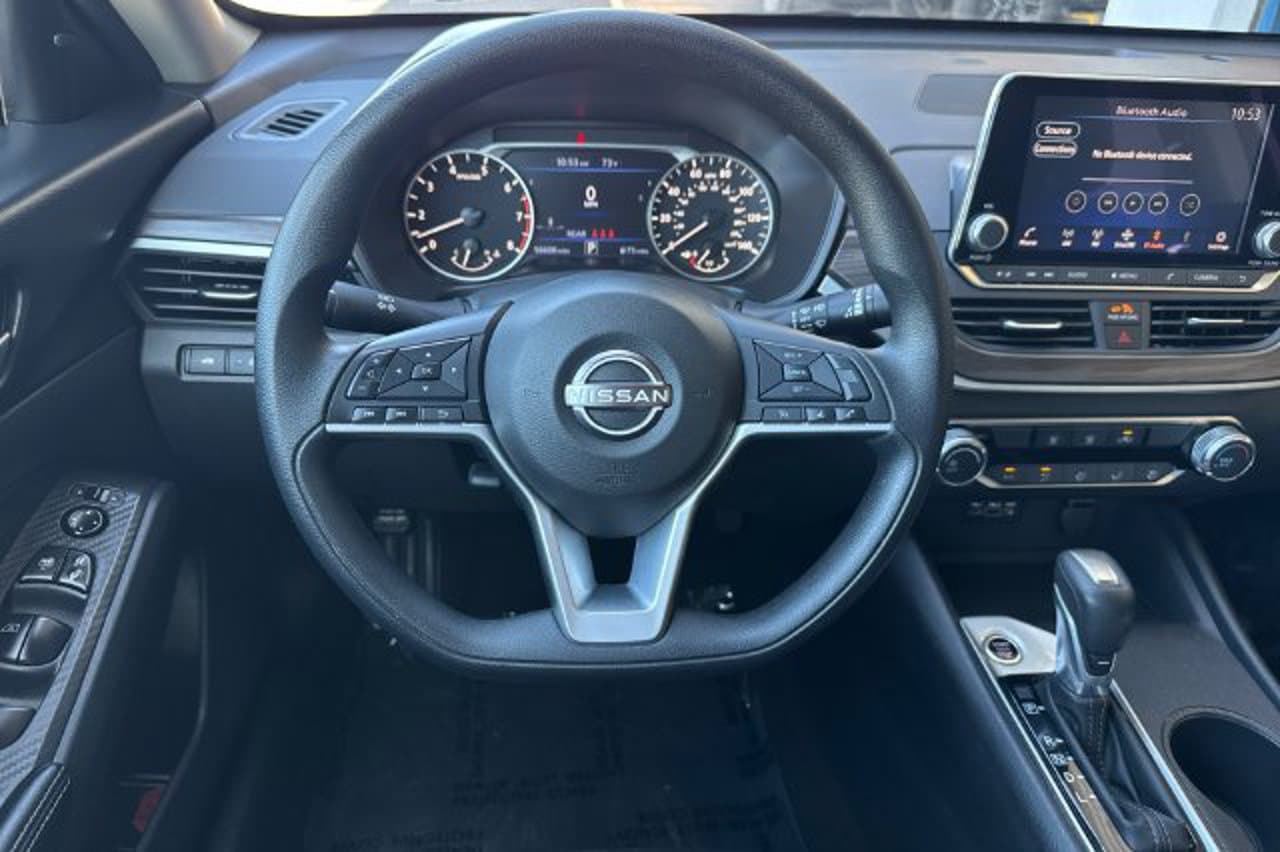 2025 Nissan Altima SV 12