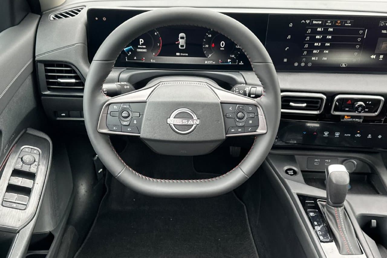2027 Nissan Sentra SR 12