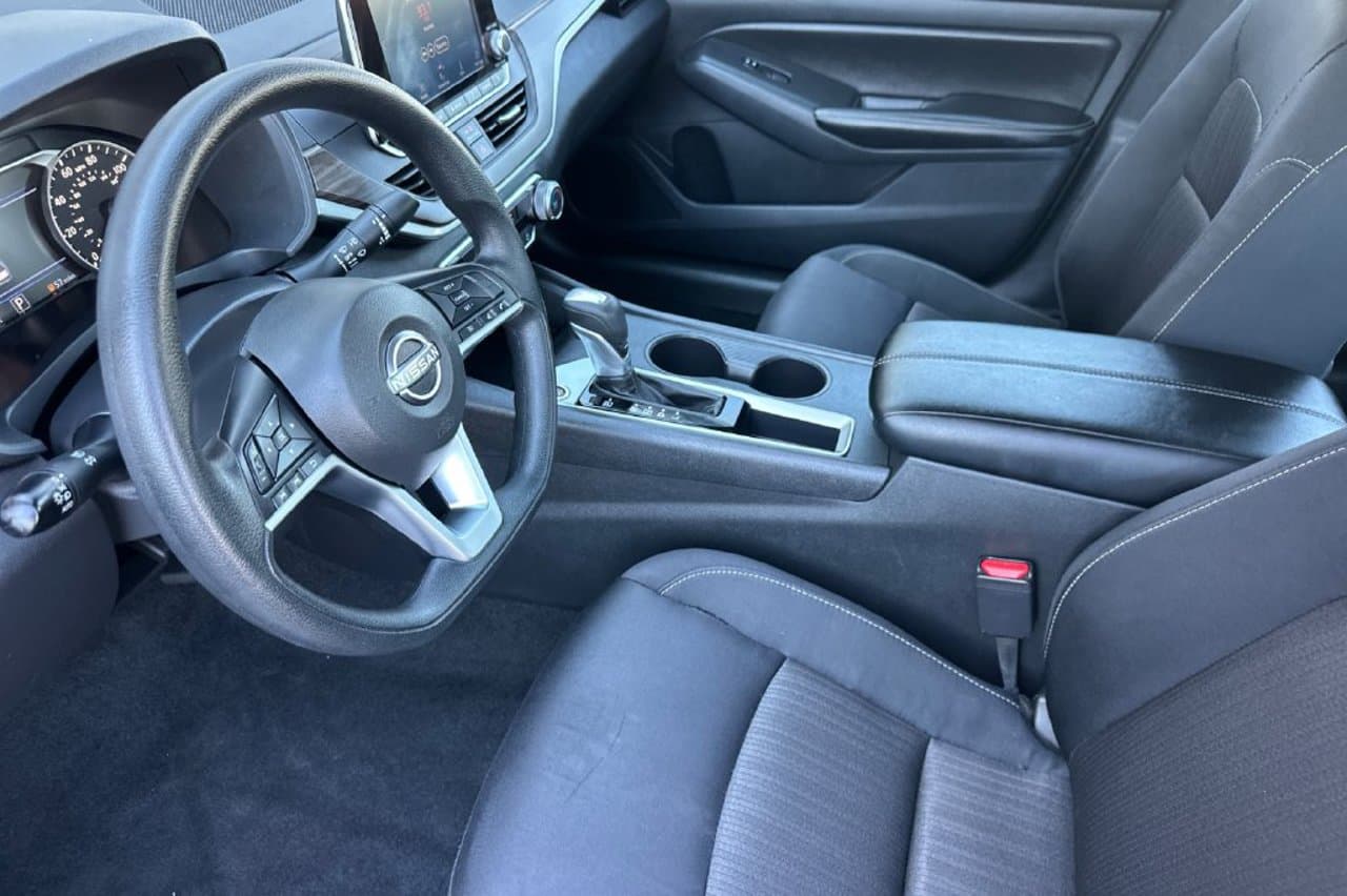 2025 Nissan Altima SV 7