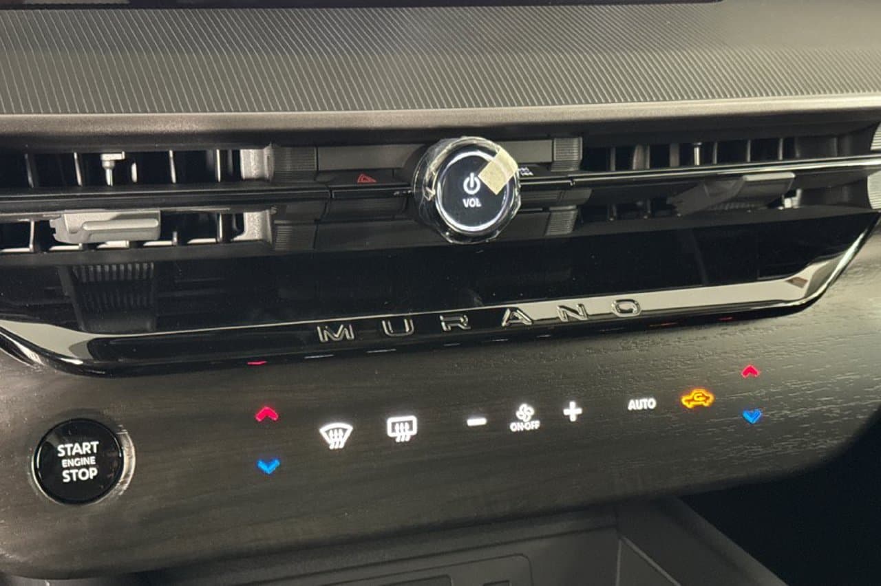 2026 Nissan Murano SV 17
