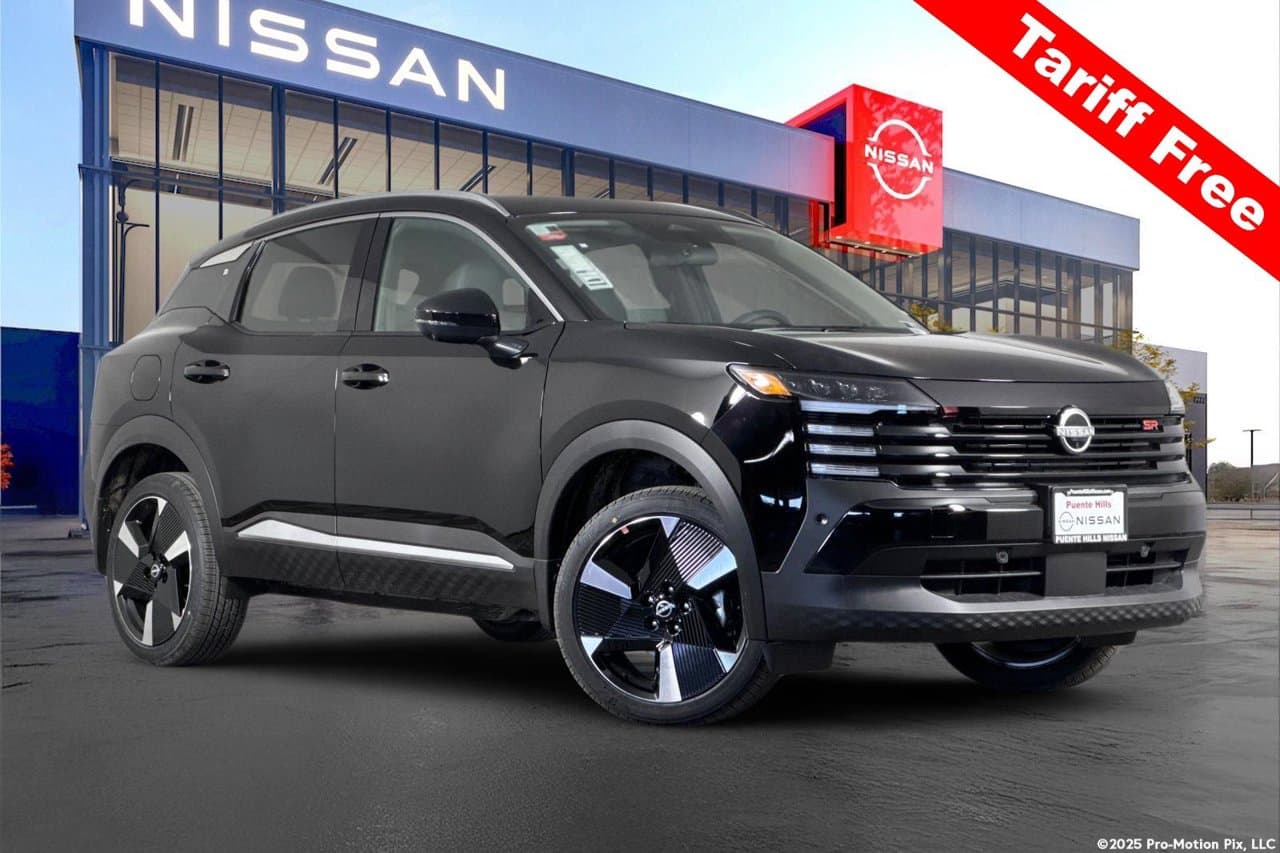 2026 Nissan Kicks SR 1