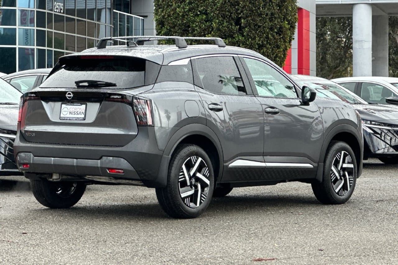 2027 Nissan Kicks SV 4